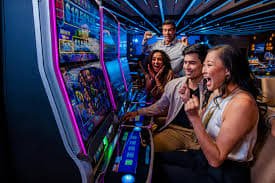 Fitur responsible gaming ditampilkan dalam antarmuka pengguna platform dengan latar biru gelap